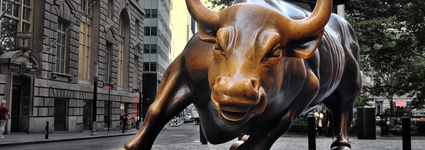 Wall Street Bull Statue